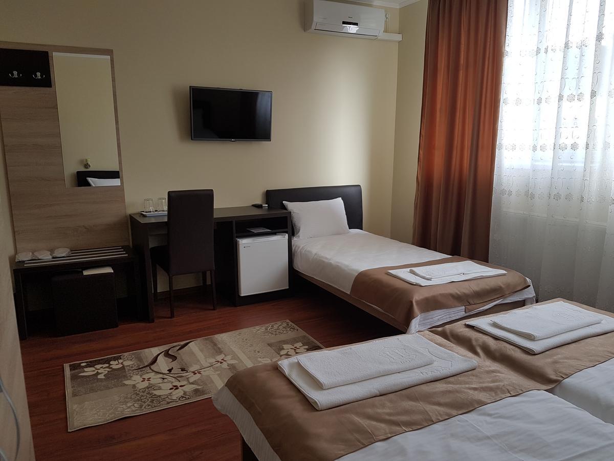 Hotel New Baia Mare Exterior foto