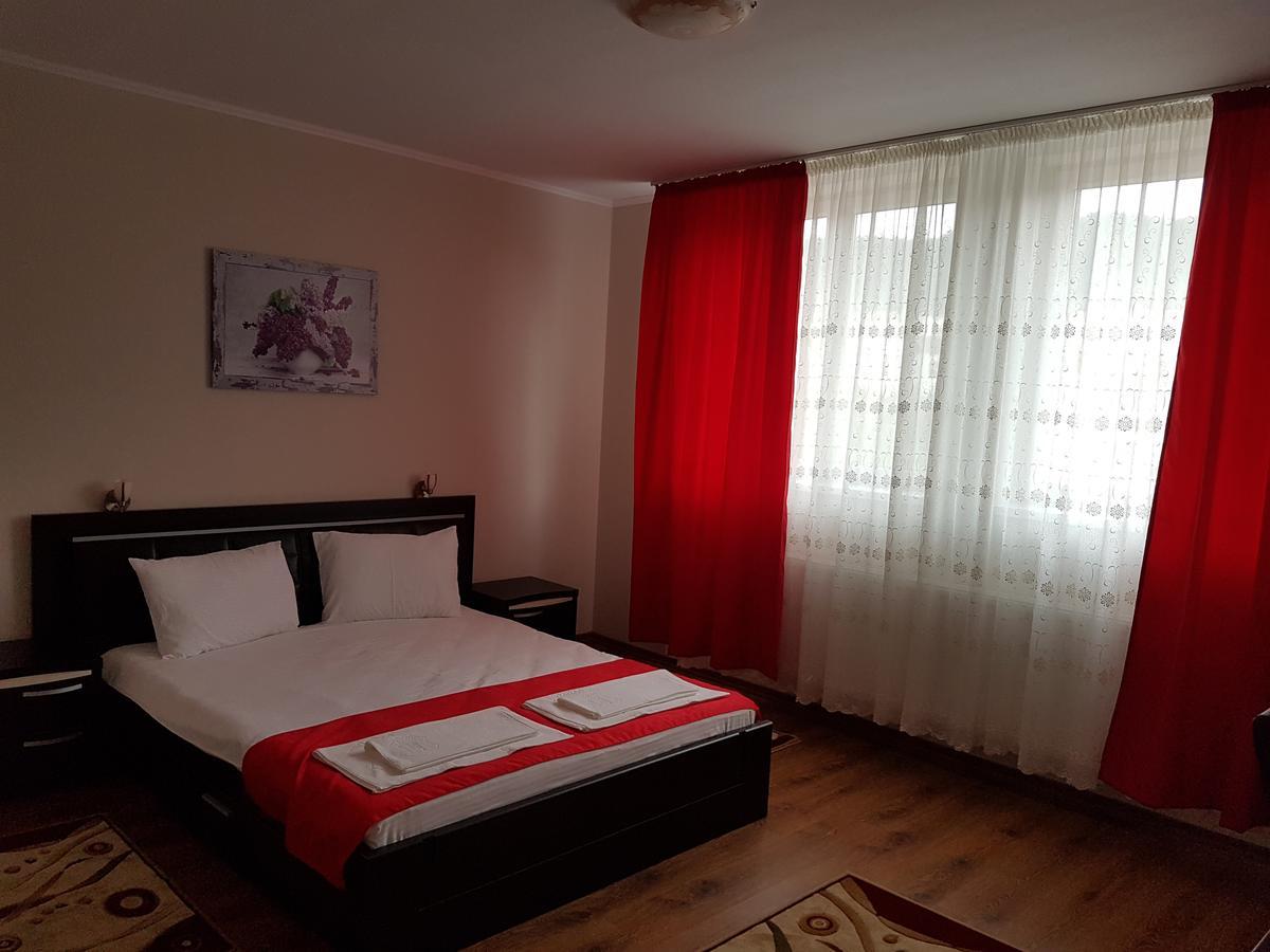 Hotel New Baia Mare Habitación foto